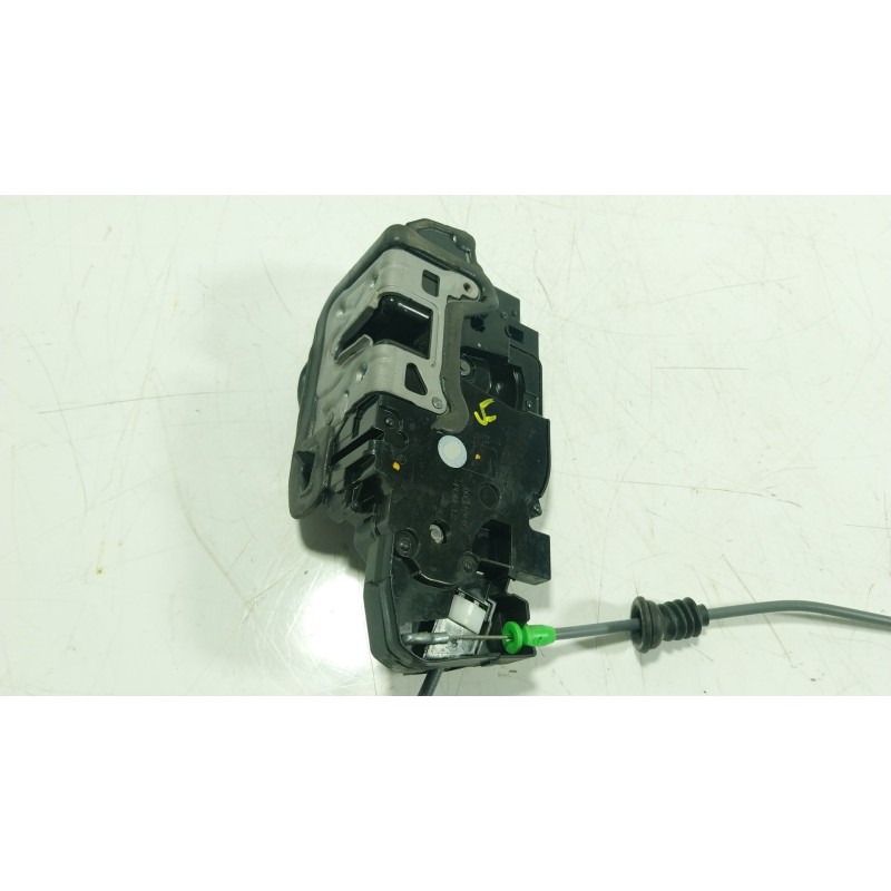 Recambio de cerradura puerta trasera izquierda para mercedes-benz cla (c118) cla 200 (118.387) referencia OEM IAM  A0997302701 