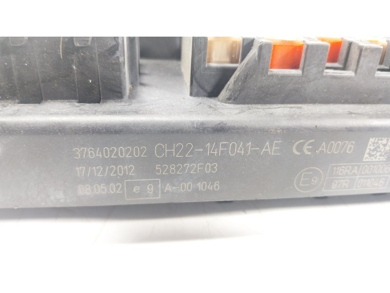 Recambio de caja reles / fusibles para land rover discovery iv (l319) 3.0 td 4x4 referencia OEM IAM  CH2214F041AE 