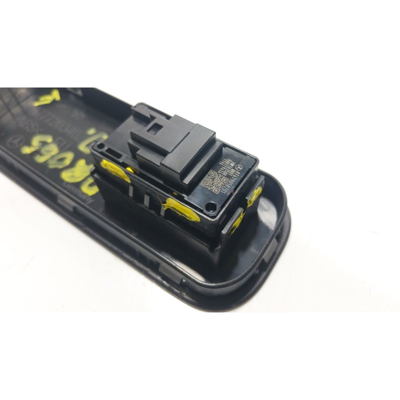 Recambio de mando elevalunas delantero derecho para mercedes-benz cla (c118) cla 200 (118.387) referencia OEM IAM  A1679050201 