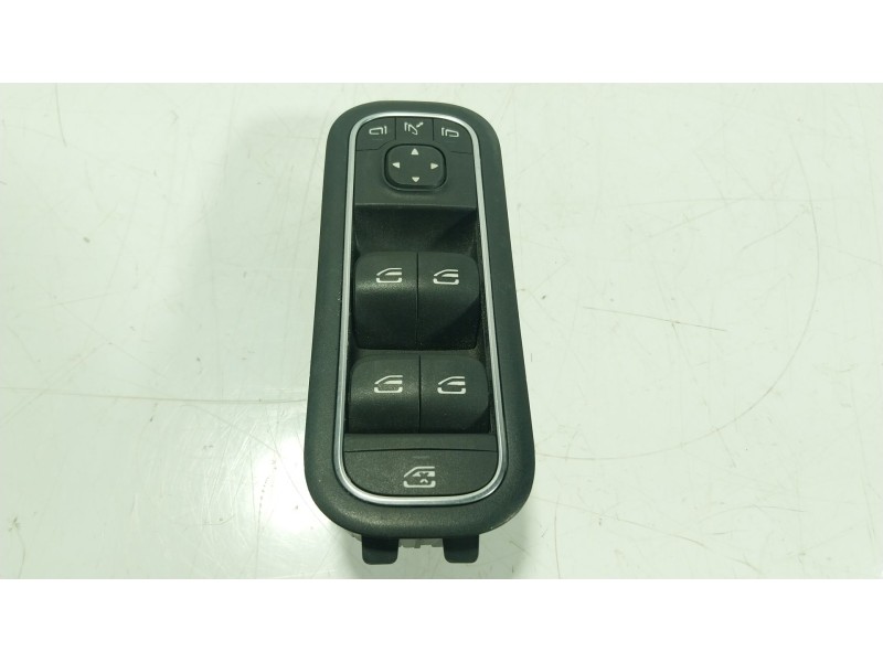 Recambio de mando elevalunas delantero izquierdo para mercedes-benz cla (c118) cla 200 (118.387) referencia OEM IAM  A1679050101