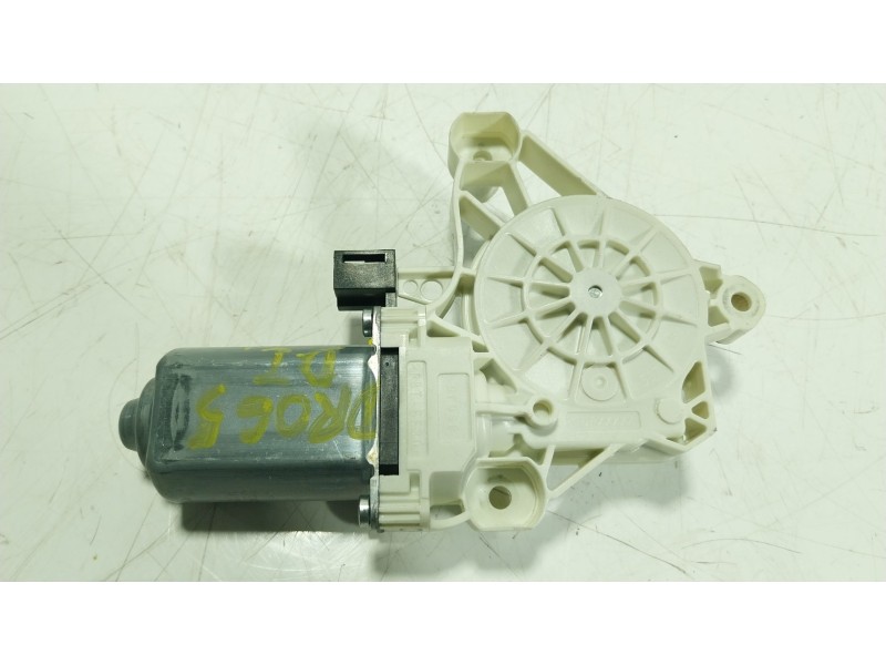 Recambio de motor elevalunas delantero izquierdo para mercedes-benz cla (c118) cla 200 (118.387) referencia OEM IAM  A0009061507