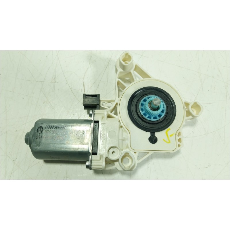Recambio de motor elevalunas trasero derecho para mercedes-benz cla (c118) cla 200 (118.387) referencia OEM IAM  A0009061607 