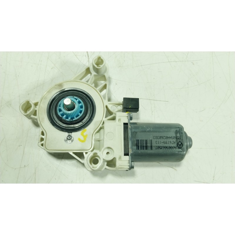 Recambio de motor elevalunas trasero izquierdo para mercedes-benz cla (c118) cla 200 (118.387) referencia OEM IAM  A0009061507 