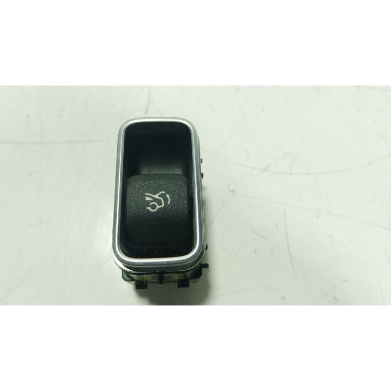 Recambio de maneta porton para mercedes-benz cla (c118) cla 200 (118.387) referencia OEM IAM  A2479055403 