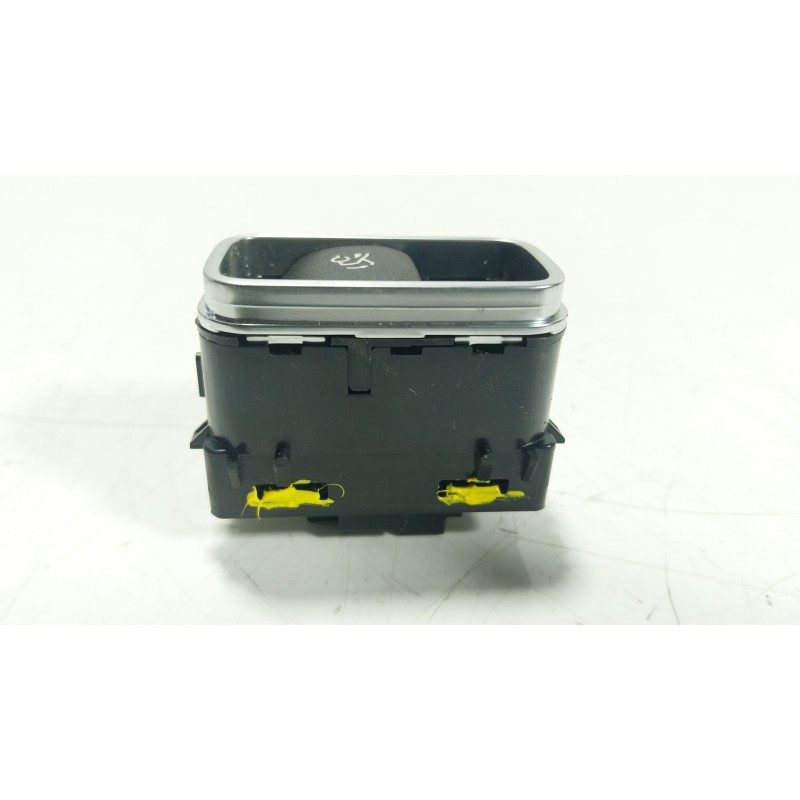 Recambio de maneta porton para mercedes-benz cla (c118) cla 200 (118.387) referencia OEM IAM  A2479055403 