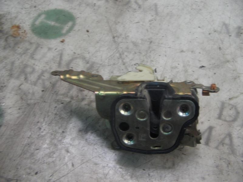 Recambio de cerradura puerta delantera derecha para opel astra f berlina cdx referencia OEM IAM   