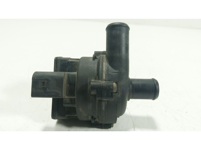 Recambio de bomba agua para mercedes-benz cla (c118) cla 200 (118.387) referencia OEM IAM  A2118350364 