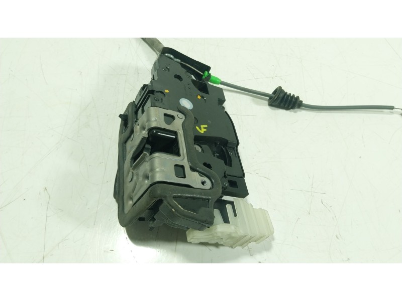 Recambio de cerradura puerta trasera derecha para mercedes-benz cla (c118) cla 200 (118.387) referencia OEM IAM  A0997302801 