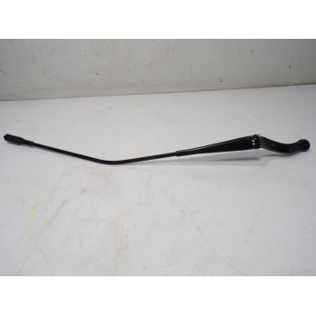 BRAZO LIMPIA DELANTERO DERECHO 13284134 