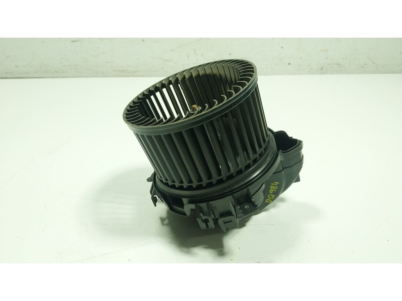 Recambio de motor calefaccion para bmw 2 active tourer (u06) 220i mild hybrid referencia OEM IAM  64115A06B9101 