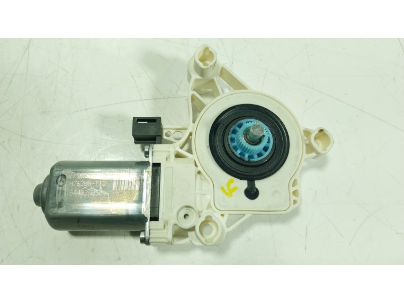 Recambio de motor elevalunas delantero derecho para mercedes-benz cla (c118) cla 200 (118.387) referencia OEM IAM  A0009061607 