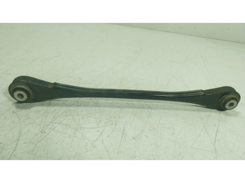 Recambio de brazo suspension superior trasero derecho para bmw 4 coupé (f32, f82) 420 d referencia OEM IAM   