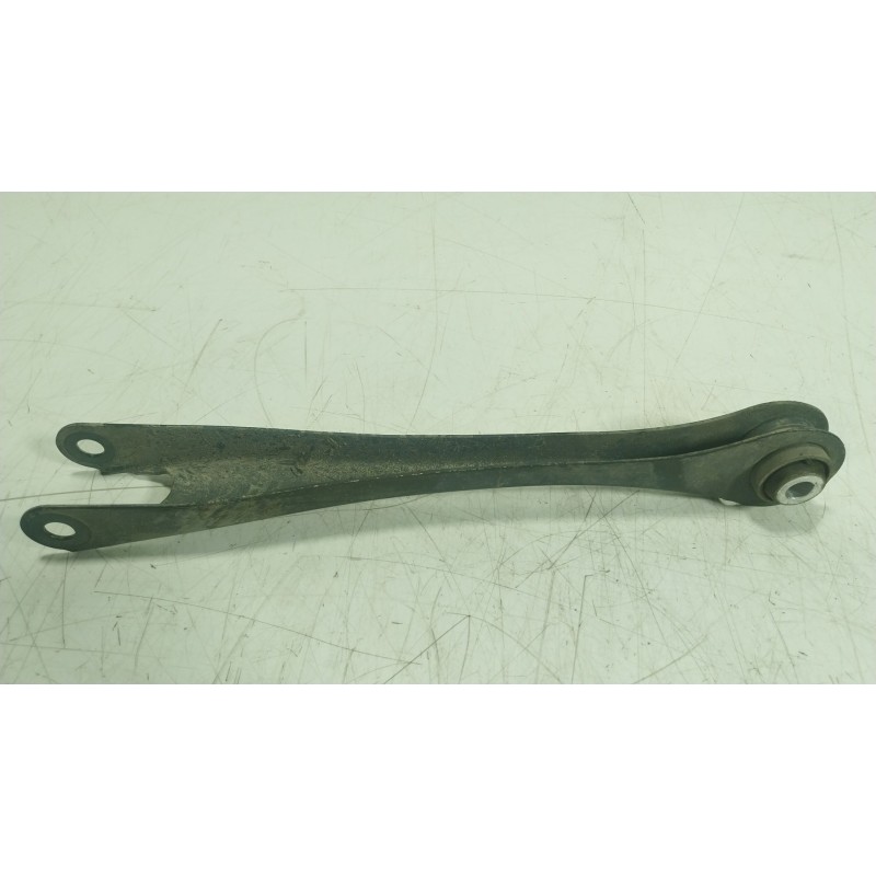 Recambio de brazo suspension inferior trasero izquierdo para bmw 4 coupé (f32, f82) 420 d referencia OEM IAM   