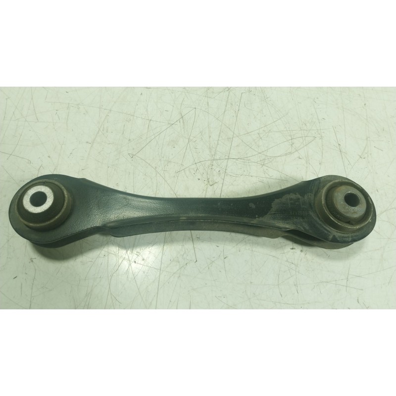 Recambio de brazo suspension superior trasero izquierdo para bmw 4 coupé (f32, f82) 420 d referencia OEM IAM   