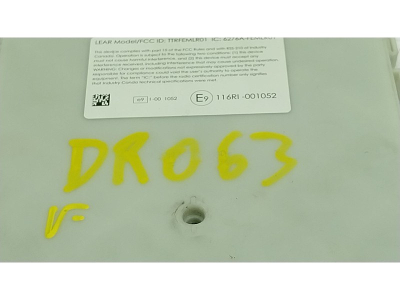 Recambio de caja reles / fusibles para bmw 4 coupé (f32, f82) 420 d referencia OEM IAM  682554201 