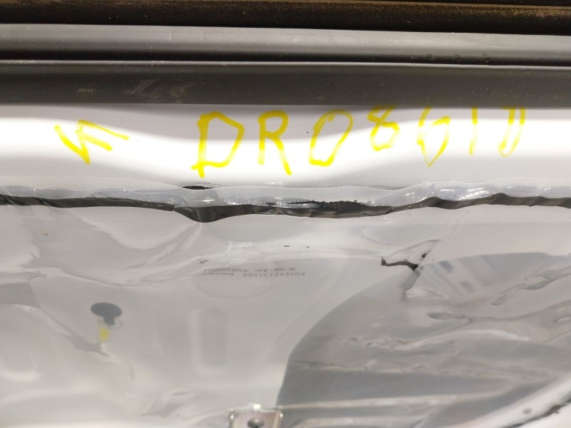 Recambio de puerta trasera derecha para mg mg zs suv 1.5 vti referencia OEM IAM   