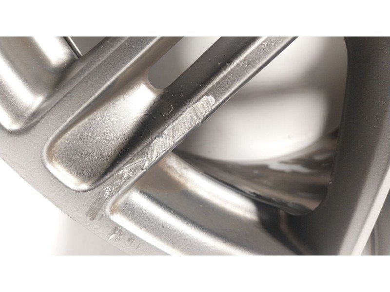 Recambio de llanta para porsche cayenne (92a) 3.6 gts referencia OEM IAM  7P5601025BF 