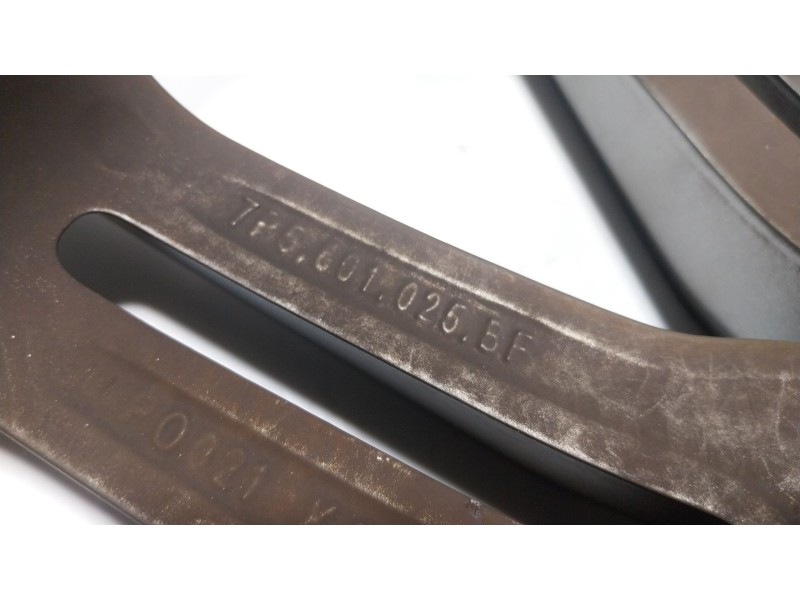 Recambio de llanta para porsche cayenne (92a) 3.6 gts referencia OEM IAM  7P5601025BF 