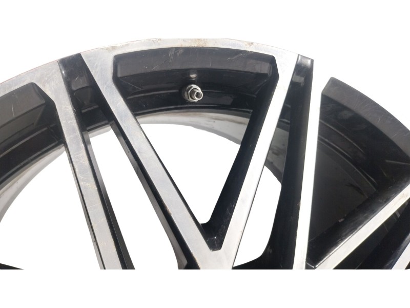 Recambio de llanta para bmw x6 (g06, f96) m referencia OEM IAM  8093564 