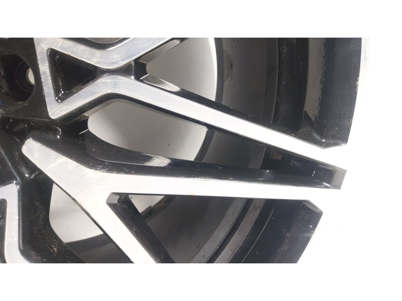 Recambio de llanta para bmw x6 (g06, f96) m referencia OEM IAM  8093564 