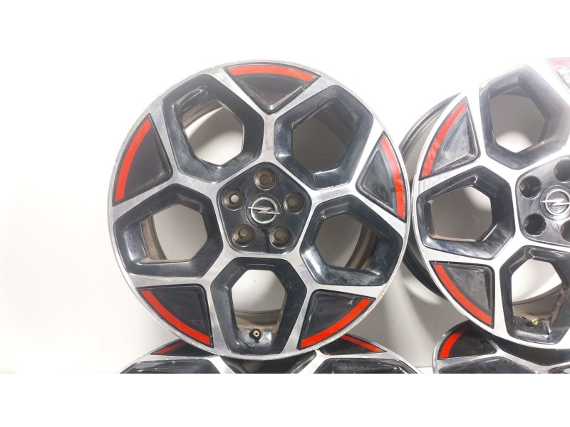 Recambio de juego llantas para opel astra l (ov5) 1.6 plug-in-hybrid (f3dgzt) referencia OEM IAM  9843281680 