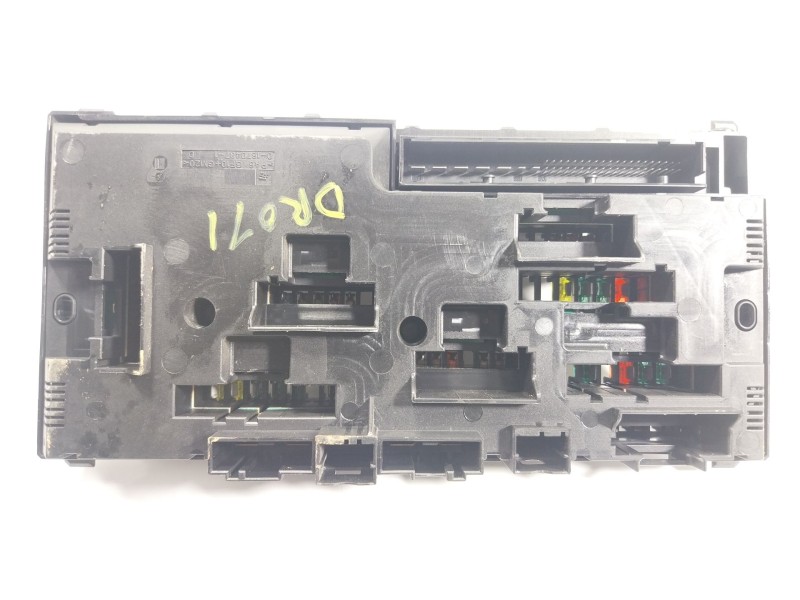 Recambio de caja reles / fusibles para bmw x3 (f25) sdrive 18 d referencia OEM IAM  925946701 