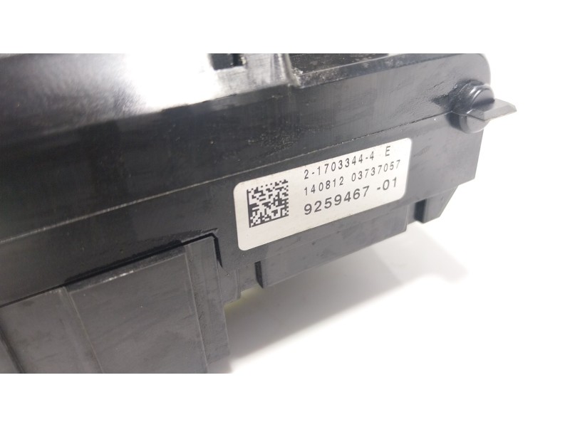 Recambio de caja reles / fusibles para bmw x3 (f25) sdrive 18 d referencia OEM IAM  925946701 