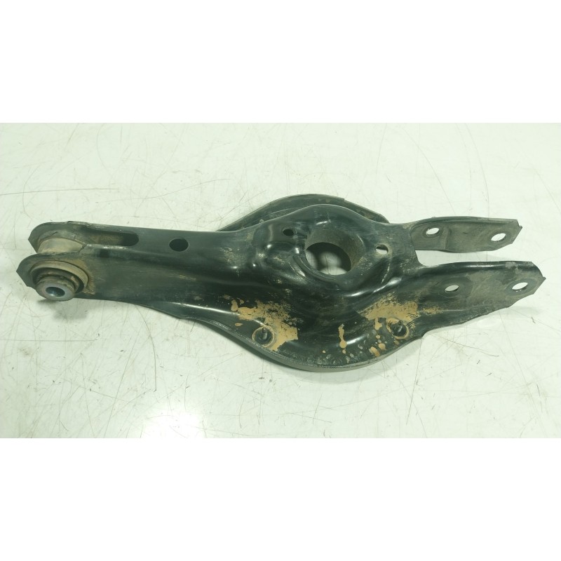 Recambio de brazo suspension inferior trasero derecho para bmw 4 coupé (f32, f82) 420 d referencia OEM IAM   
