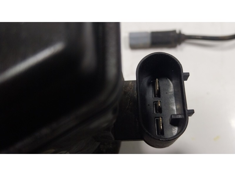 Recambio de pinza freno trasera derecha para bmw x3 (f25) sdrive 18 d referencia OEM IAM   