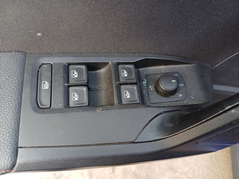 seat arona (kj7, kjp) del año 2021