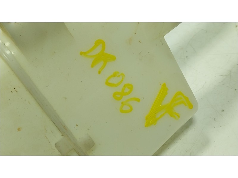 Recambio de deposito limpia para mg mg zs suv (azs1) 1.5 vti referencia OEM IAM   