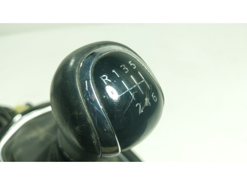 Recambio de palanca cambio para nissan qashqai ii (j11, j11_) 1.3 dig-t referencia OEM IAM   