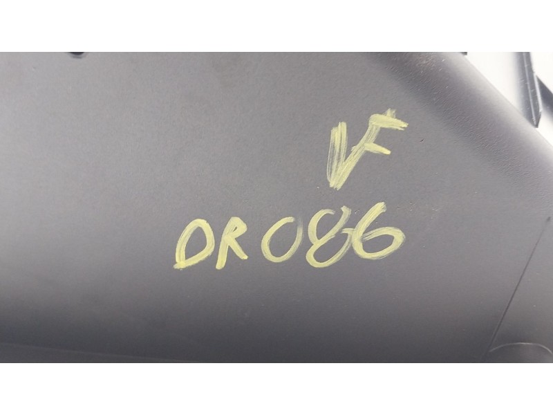 Recambio de guantera para mg mg zs suv (azs1) 1.5 vti referencia OEM IAM  10969371 