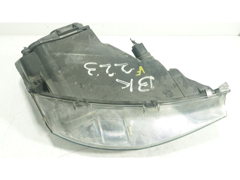 Recambio de faro izquierdo para ford focus berlina (cak) 1.8 tddi turbodiesel cat referencia OEM IAM   