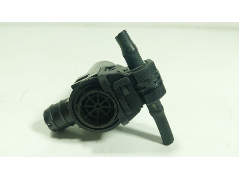 Recambio de bomba limpia para toyota land cruiser prado (_j15_) 2.8 d-4d (gdj155, gdj150) referencia OEM IAM  8533047100 