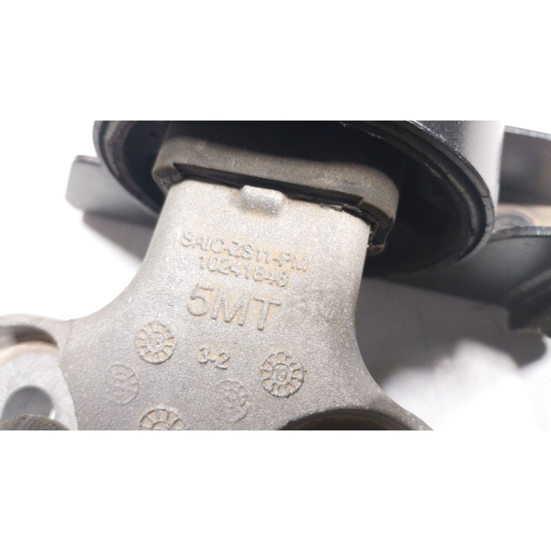 Recambio de soporte motor izquierdo para mg mg zs suv (azs1) 1.5 vti referencia OEM IAM  10241848 