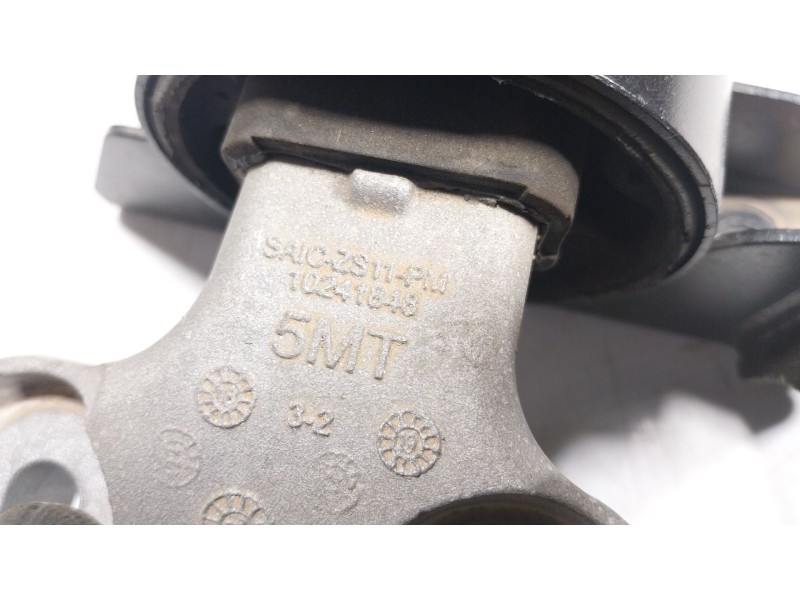 Recambio de soporte motor izquierdo para mg mg zs suv (azs1) 1.5 vti referencia OEM IAM  10241848 