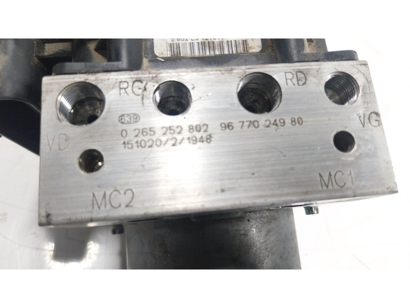 Recambio de abs para citroën c4 ii (nc_) 1.2 thp 130 referencia OEM IAM   9677024980