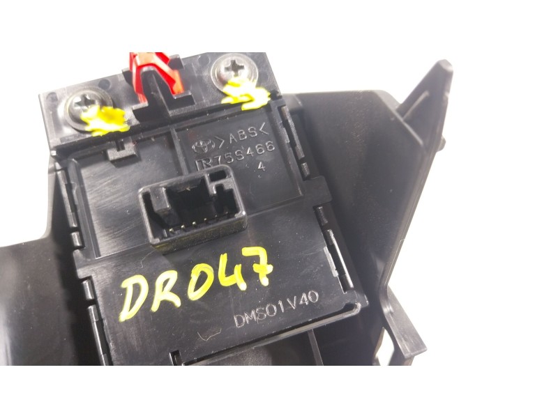 Recambio de mando multifuncion para toyota land cruiser prado (_j15_) 2.8 d-4d (gdj155, gdj150) referencia OEM IAM 8401260B20 DM