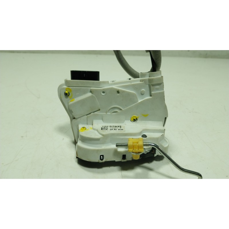 Recambio de cerradura puerta trasera derecha para mg mg zs suv (azs1) 1.5 vti referencia OEM IAM  10845783 