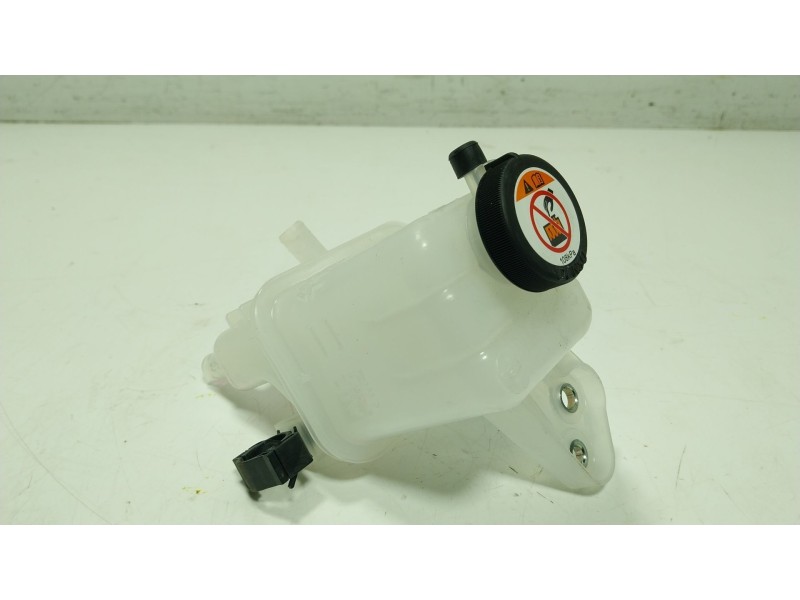 Recambio de deposito expansion para toyota land cruiser prado (_j15_) 2.8 d-4d (gdj155, gdj150) referencia OEM IAM 1664111040  