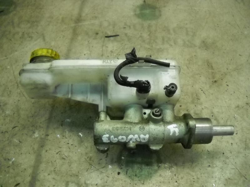 Recambio de bomba freno para peugeot boxer caja cerr. techo sobreelev. (rs3200)(330)(´´02) 330 mh td referencia OEM IAM   