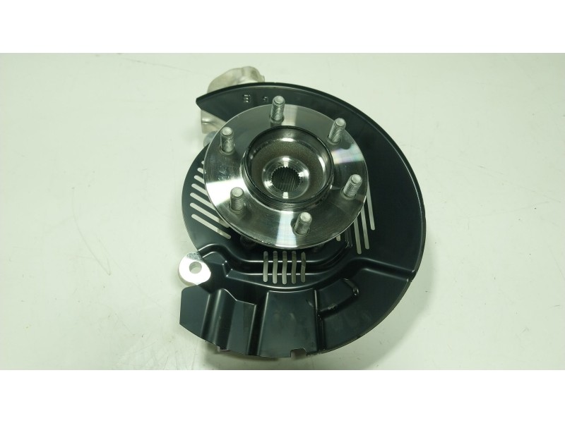 Recambio de mangueta delantera derecha para toyota land cruiser prado (_j15_) 2.8 d-4d (gdj155, gdj150) referencia OEM IAM 43201