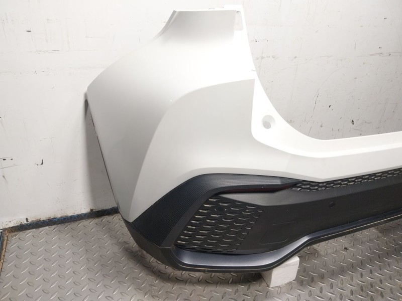 Recambio de paragolpes trasero para toyota c-hr (_x1_) 2.0 hybrid (maxh10) referencia OEM IAM   