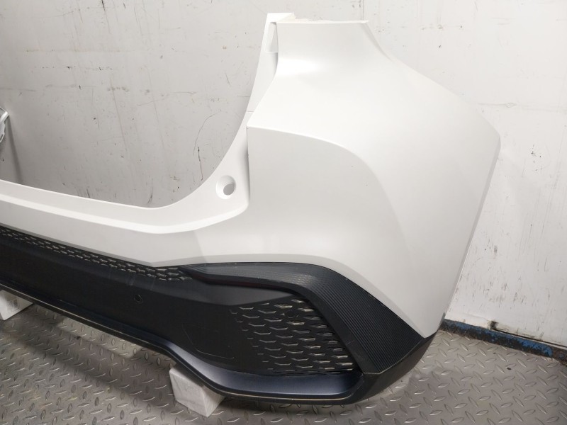 Recambio de paragolpes trasero para toyota c-hr (_x1_) 2.0 hybrid (maxh10) referencia OEM IAM   