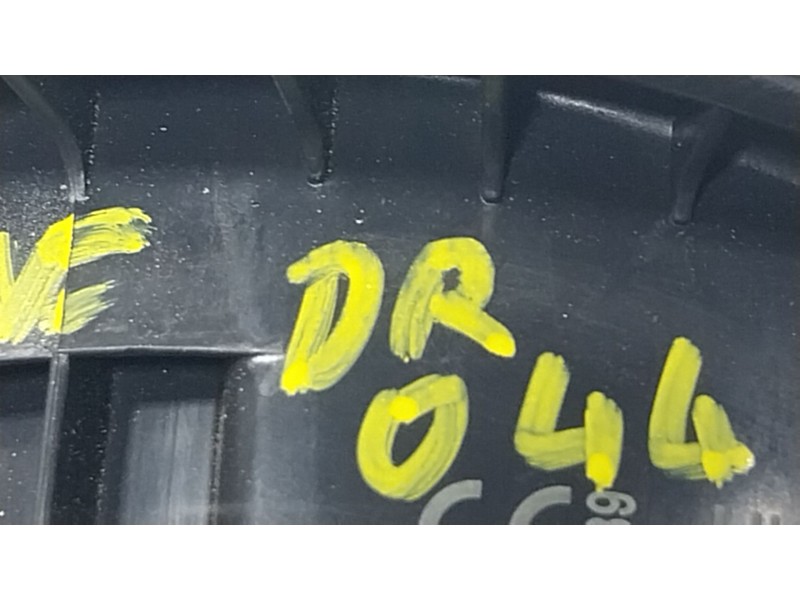 Recambio de apoyabrazos central para toyota c-hr (_x1_) 2.0 hybrid (maxh10) referencia OEM IAM   