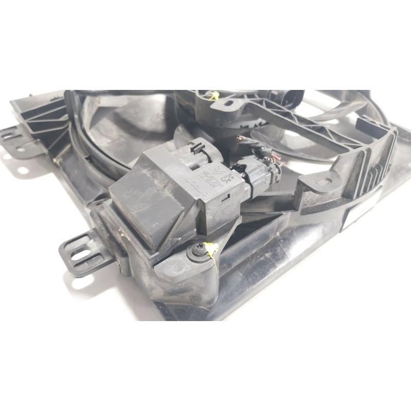 Recambio de electroventilador para citroën c3 iii (sx) 1.2 puretech 82 referencia OEM IAM 9829774580 9829774580 