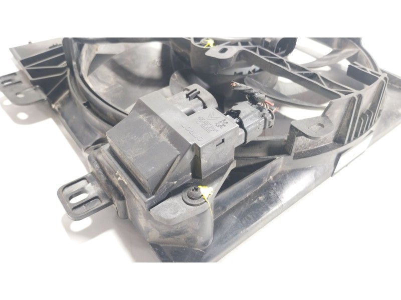 Recambio de electroventilador para citroën c3 iii (sx) 1.2 puretech 82 referencia OEM IAM 9829774580 9829774580 