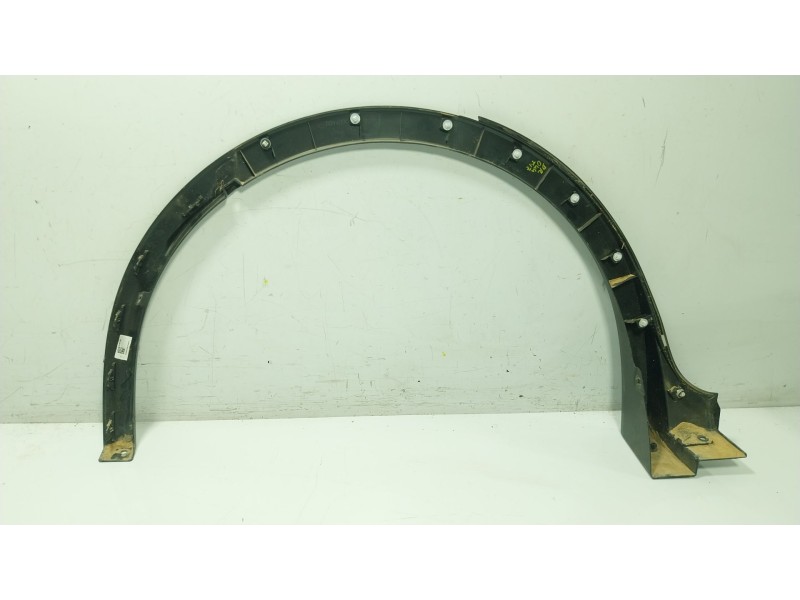 Recambio de aletin trasero izquierdo para toyota c-hr (_x1_) 2.0 hybrid (maxh10) referencia OEM IAM   