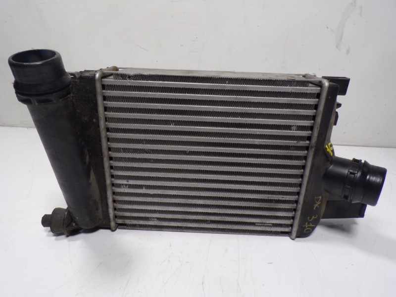 Recambio de intercooler para dacia lodgy 1.2 16v tce cat referencia OEM IAM 144965154R  